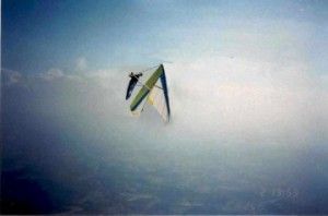Pete flying his Falcon over Pennsylvania at 8,000 msl. Photo taken by Mitch Shipley from his single-surface Aeros Target. Edited by Larry Huffman.